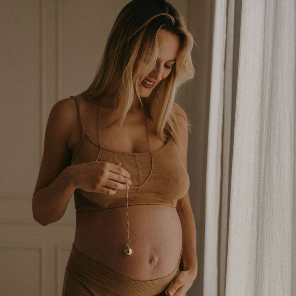 Pregnancy Necklace – Happiness