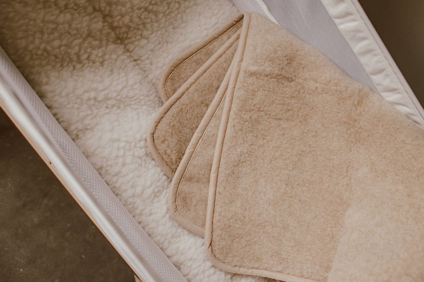 Baby blanket in 100% brushed merino wool 75x100 cm