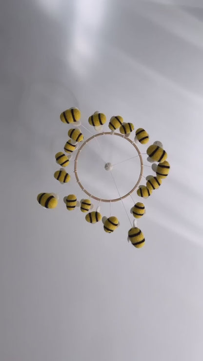 Mobile - Bees